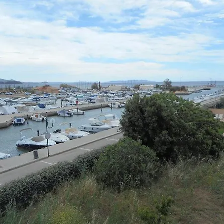 Villa Villa Neuve 10 Couchages 83250 La Londe Les Maures 179 Quai Lamoudru