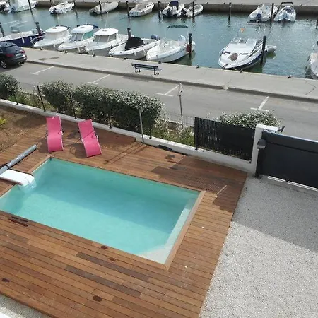 Villa Neuve 10 Couchages 83250 La Londe Les Maures 179 Quai Lamoudru Villa